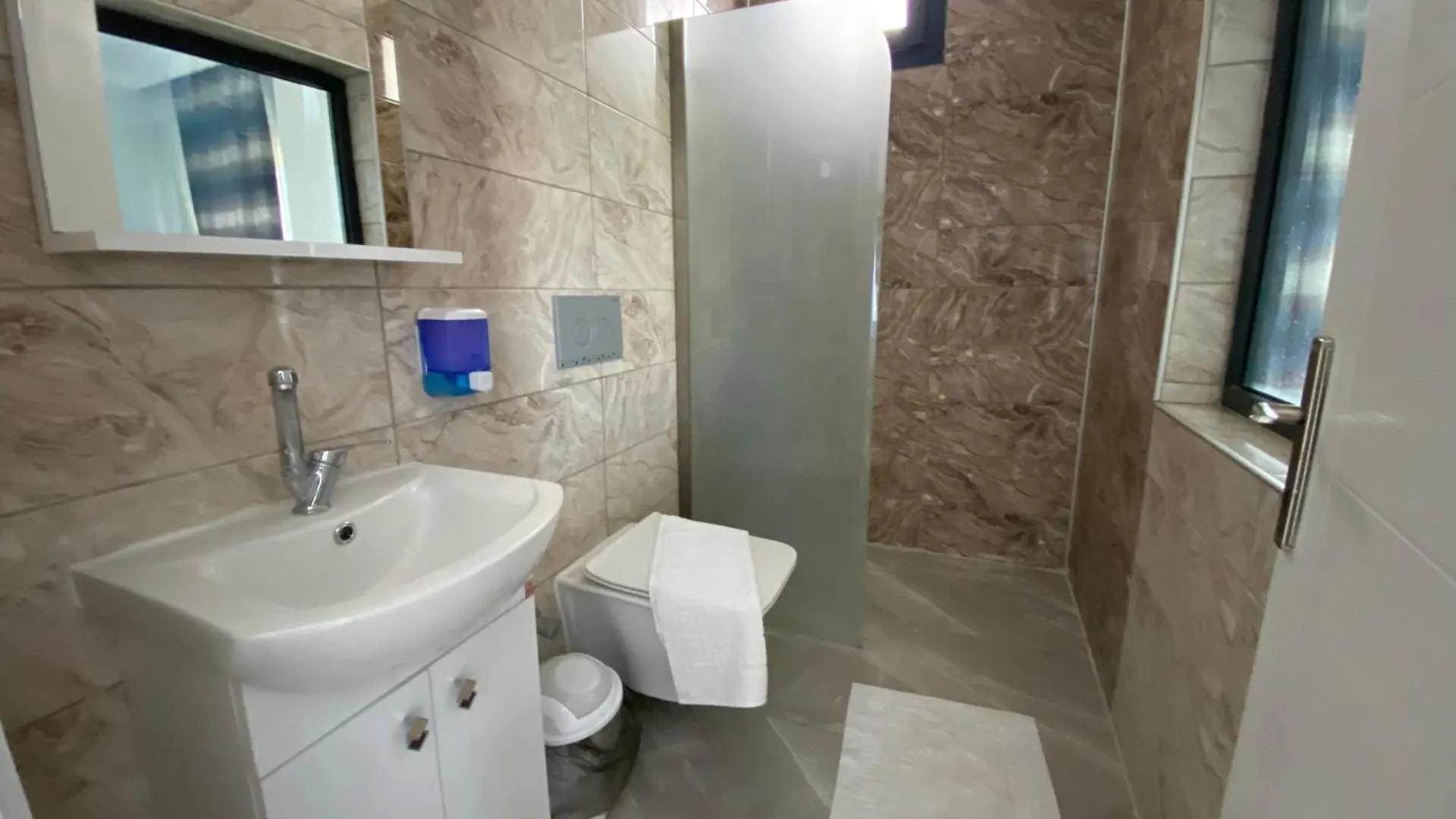 Lion Otel Didim 3*,  Turcia